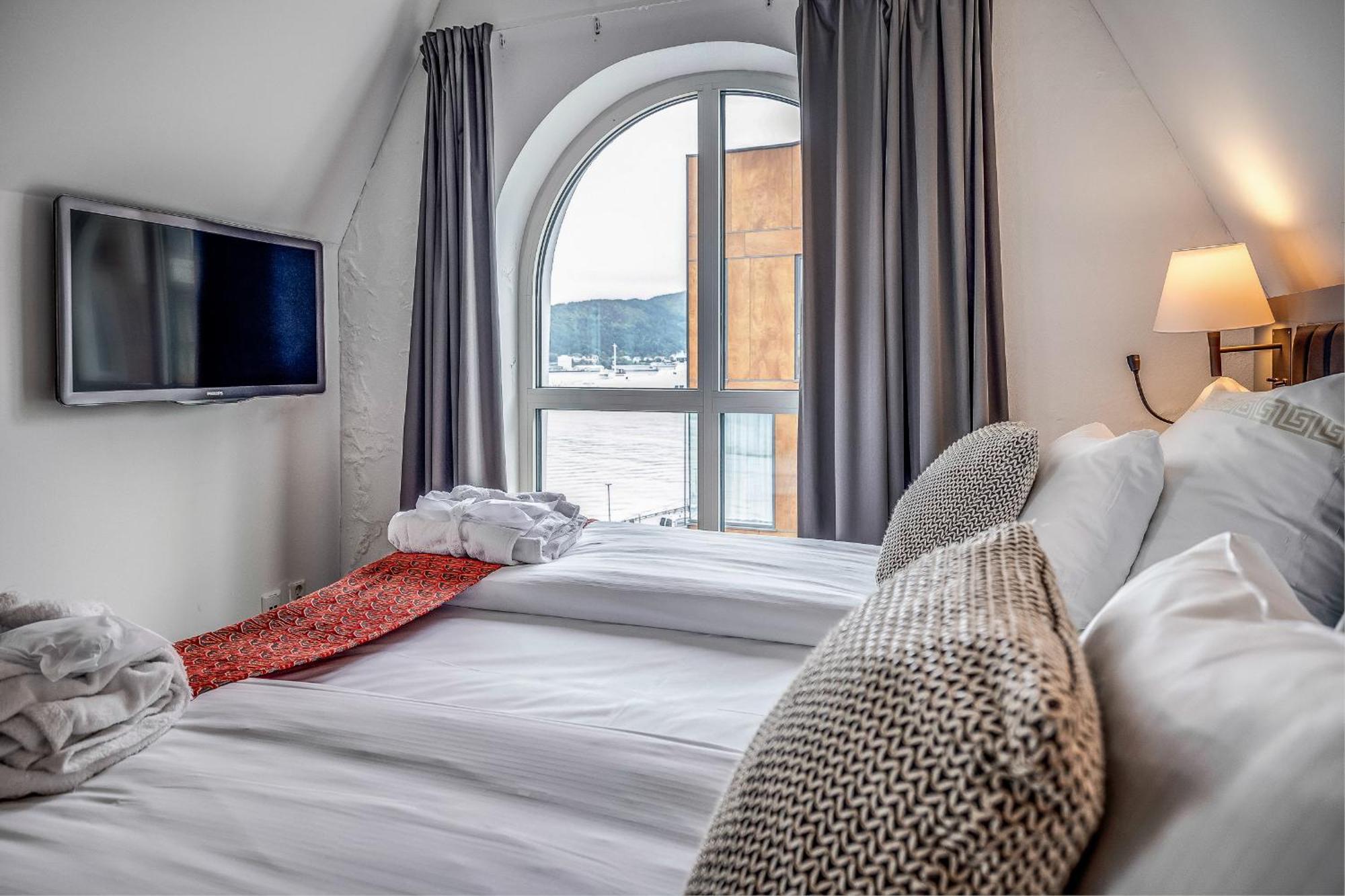 Quality Hotel Waterfront Alesund Exterior photo