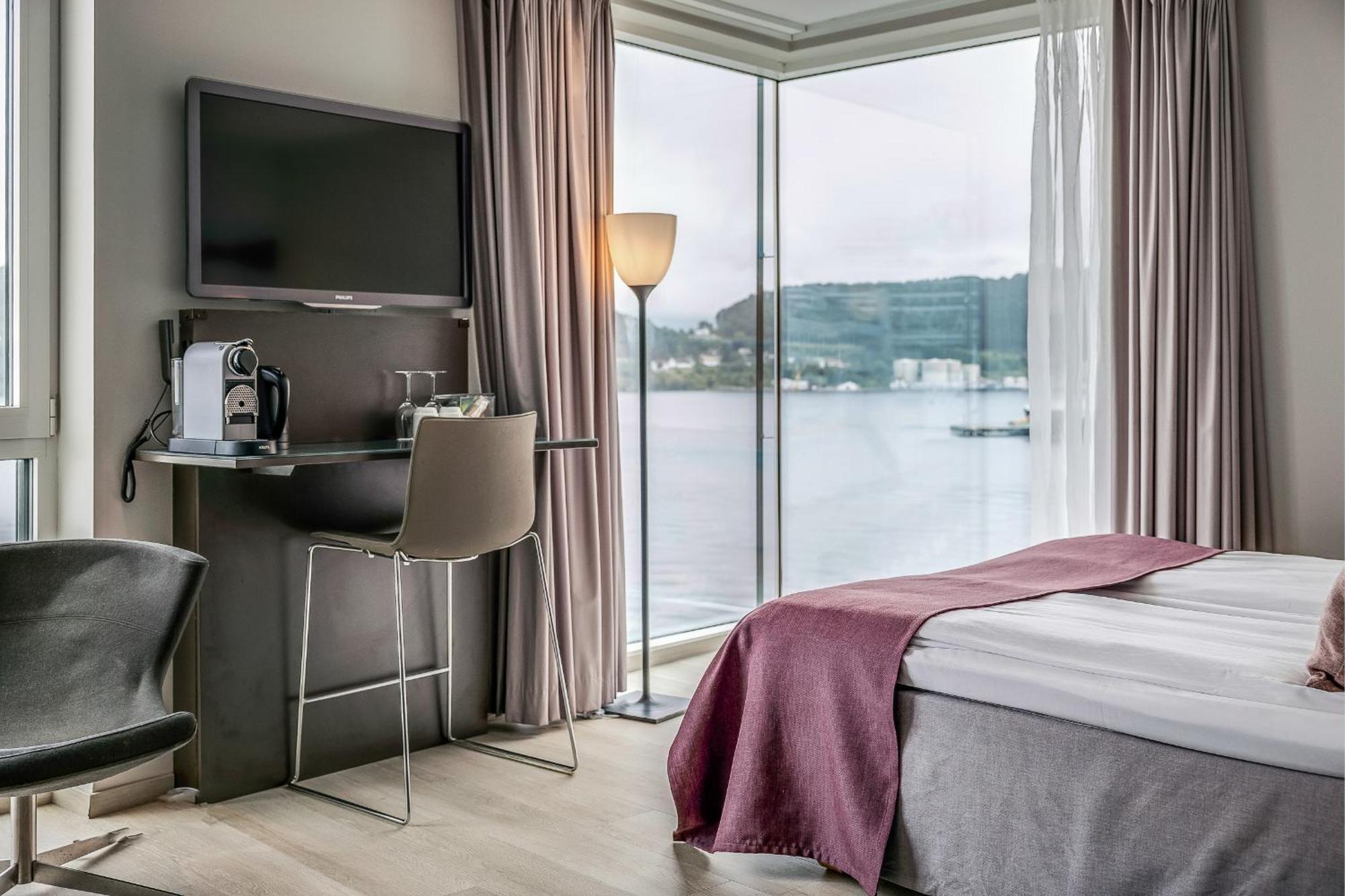 Quality Hotel Waterfront Alesund Exterior photo